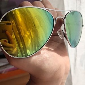 🆕 UNISEX AVIATOR SUNGLASSES